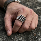 The Lockup Ring.