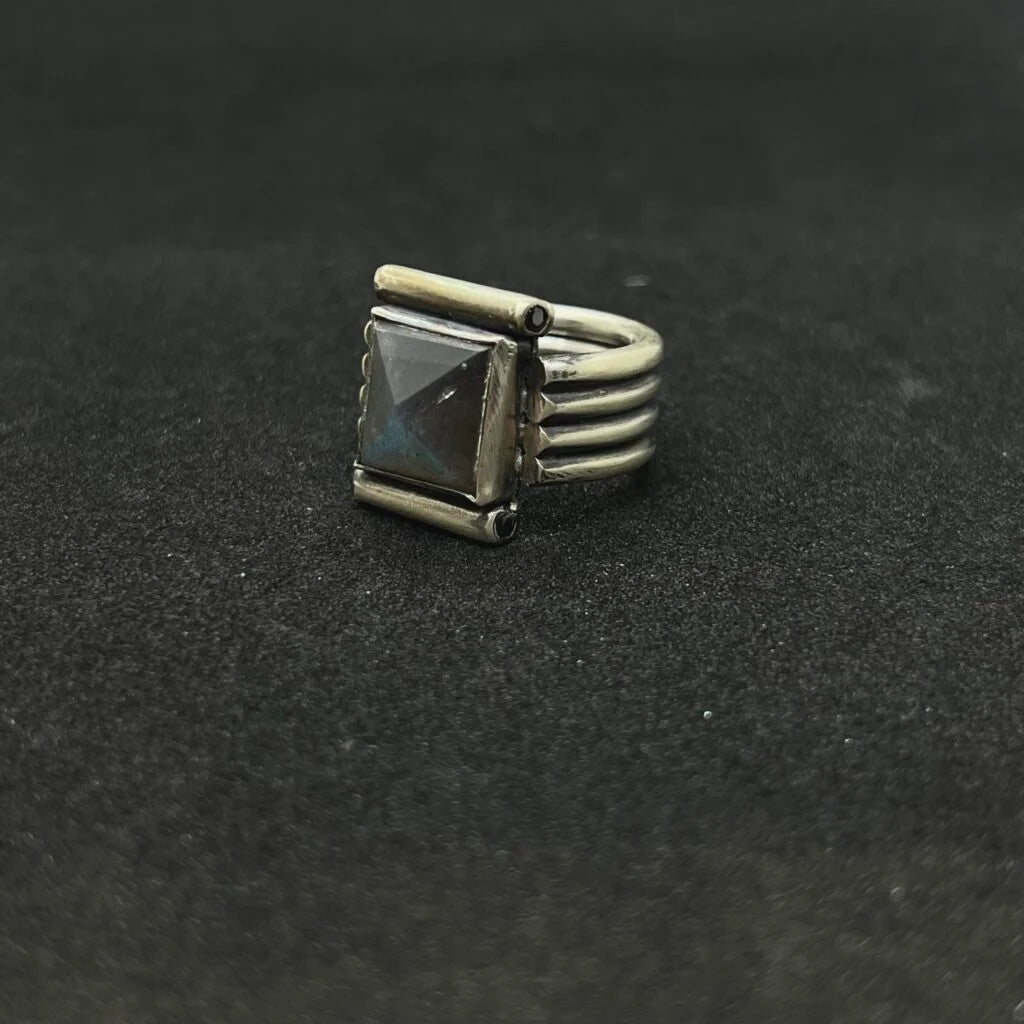 The Labradorite Pyramid Ring