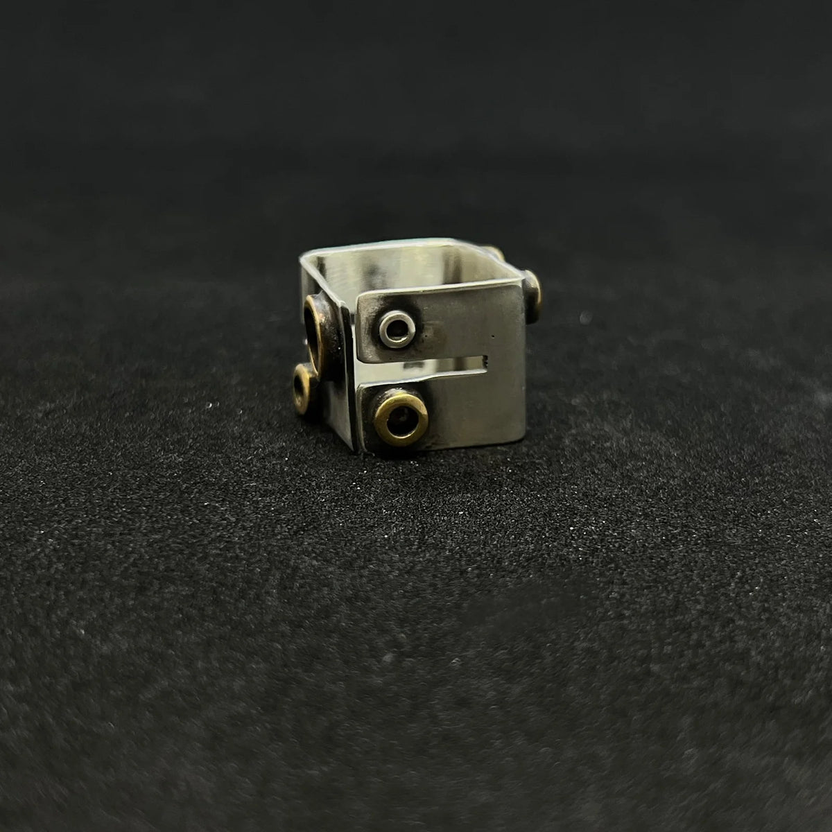 The Four-Sided Square Ring