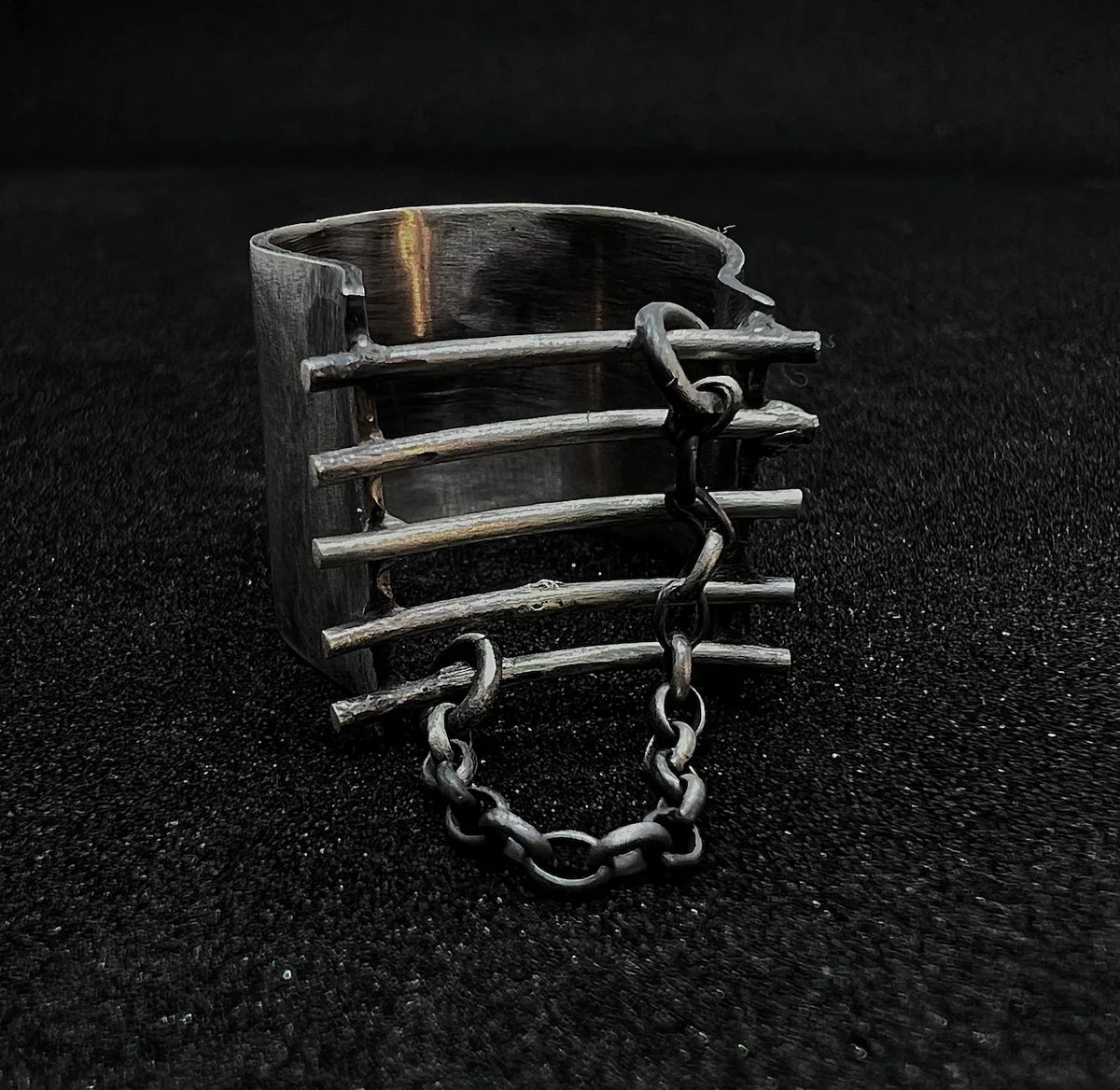 Prison-ring-five-floors
