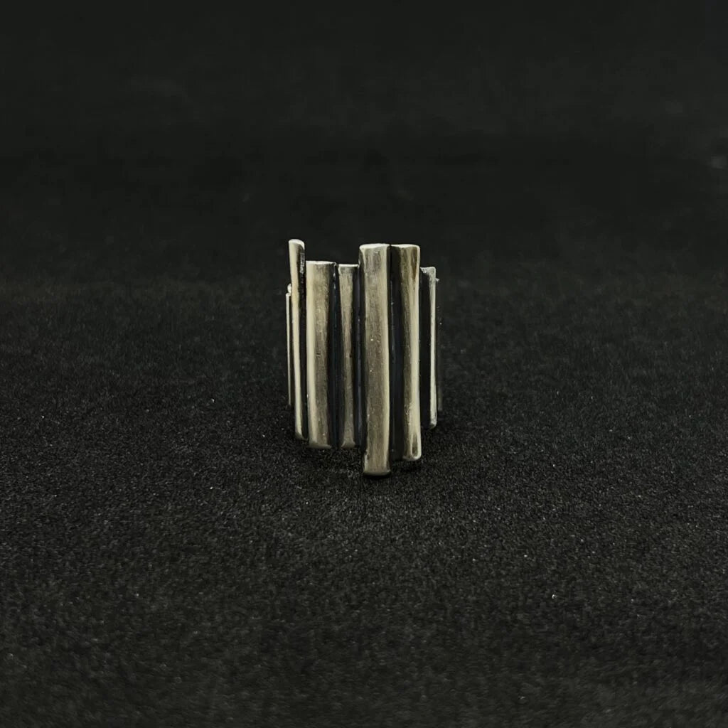 The Skyline Bar Ring