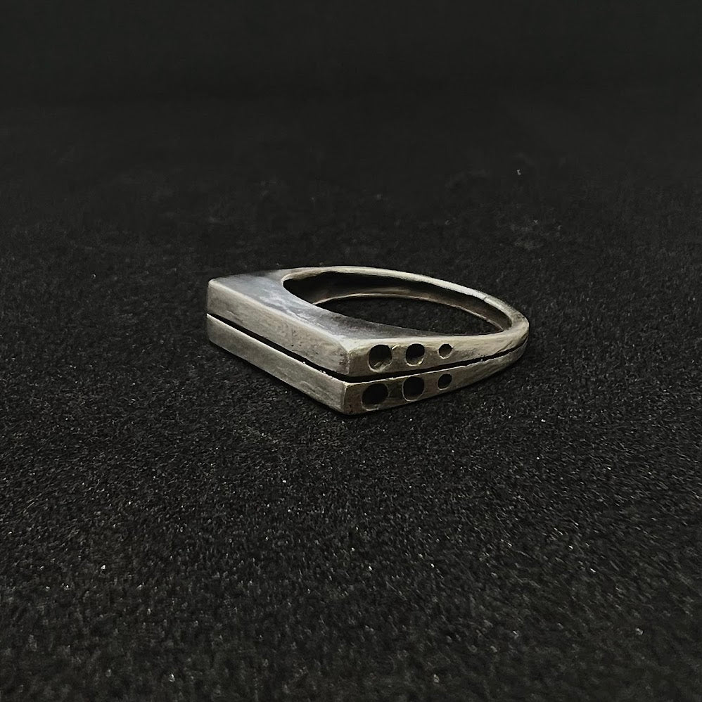The Split Block Ring