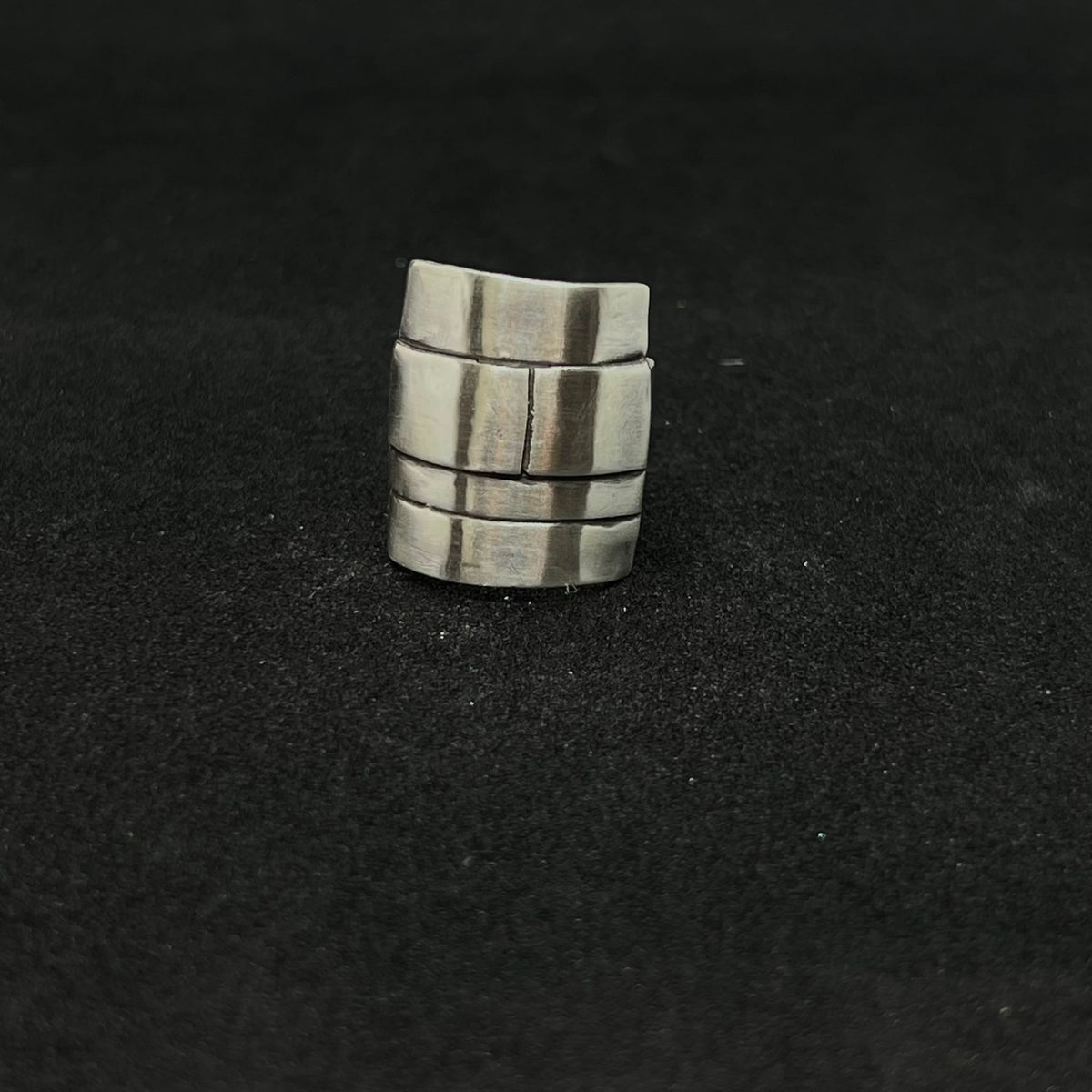 The Stacked Brick Ring