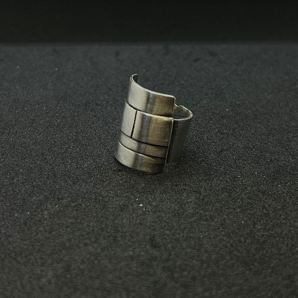 The Stacked Brick Ring