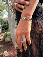 Graduated Oval Link Bracelet