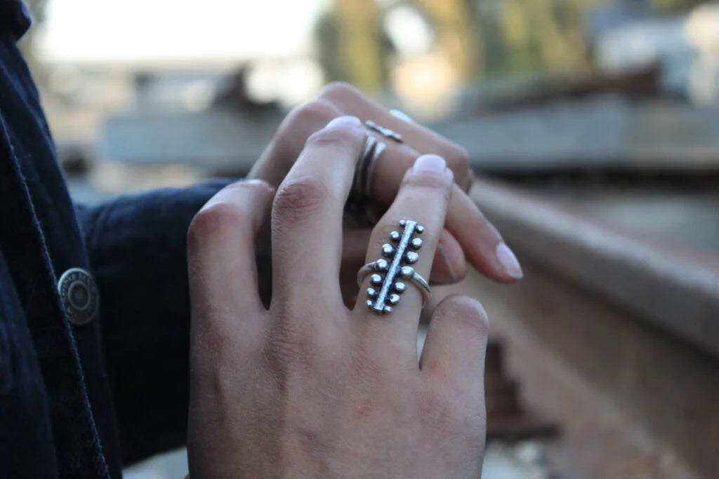 The Caterpillar Ring