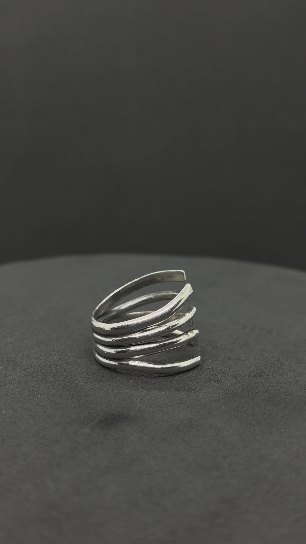 The Rib Ring