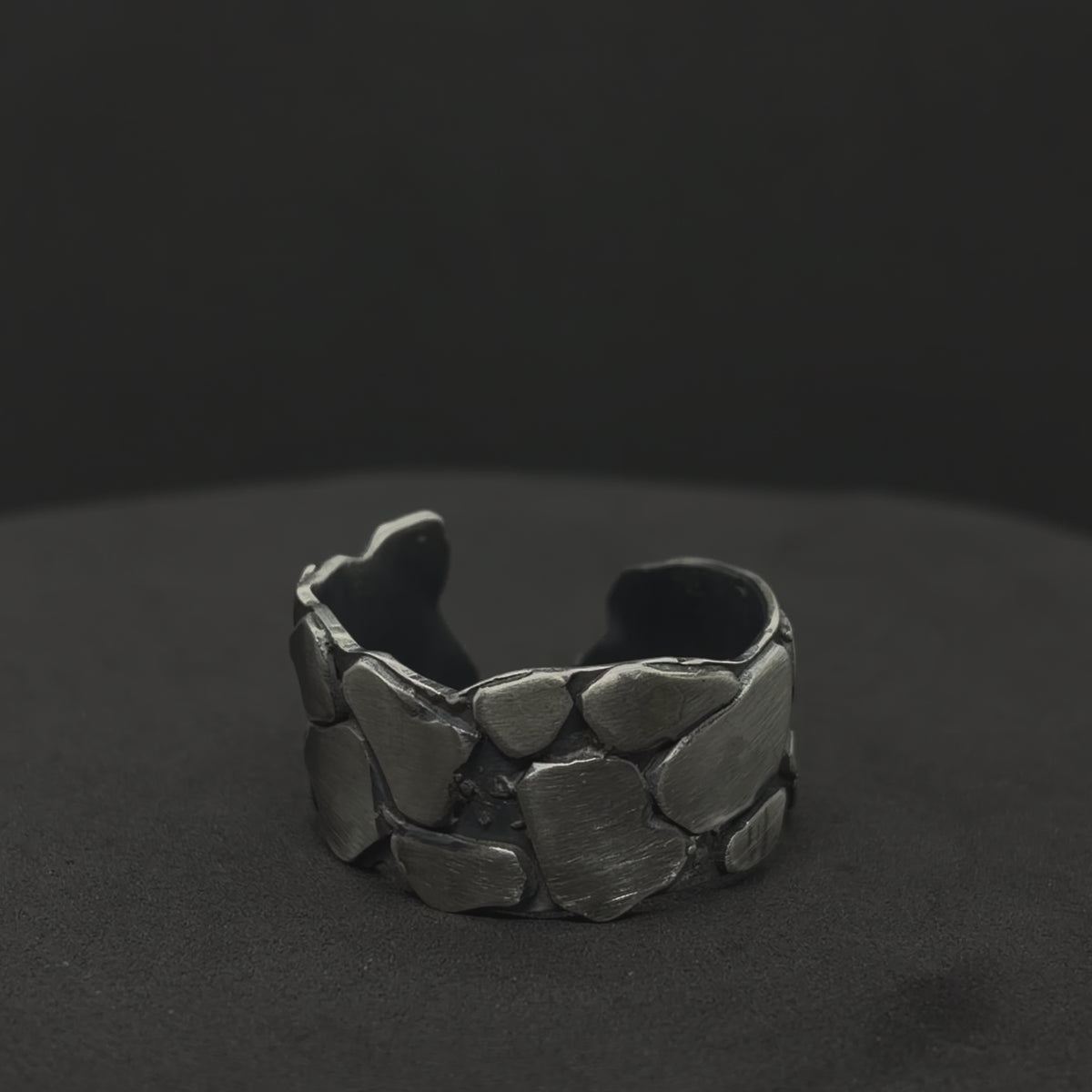 Cracked Earth ring