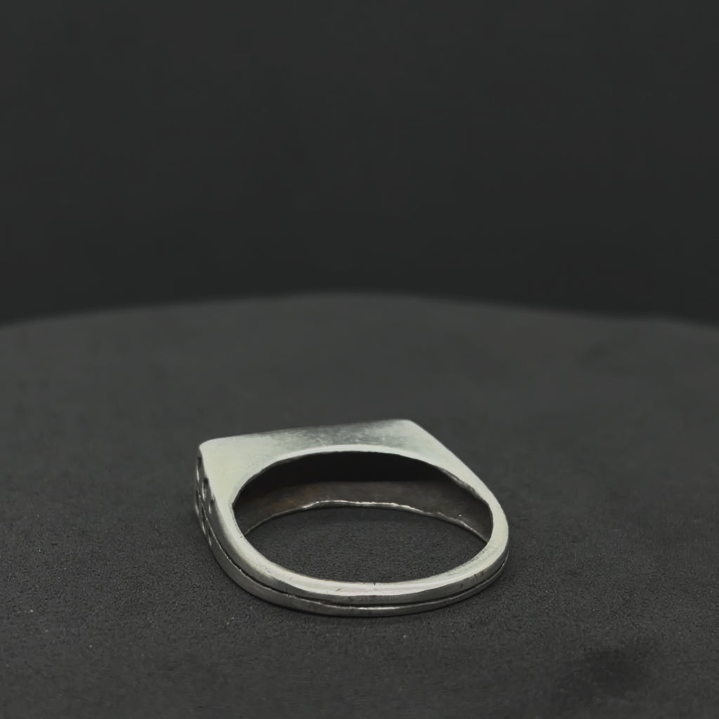 The Split Block Ring