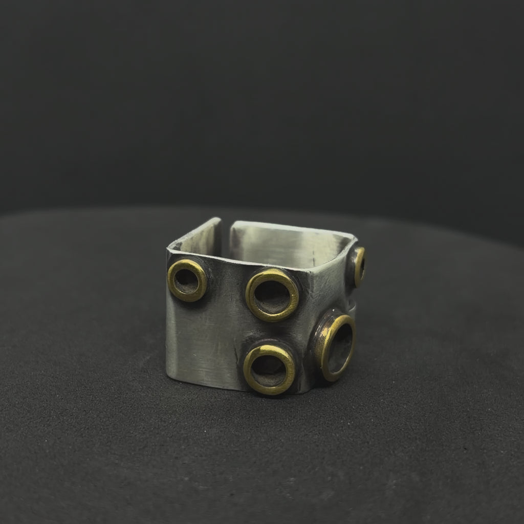 The Four-Sided Square Ring