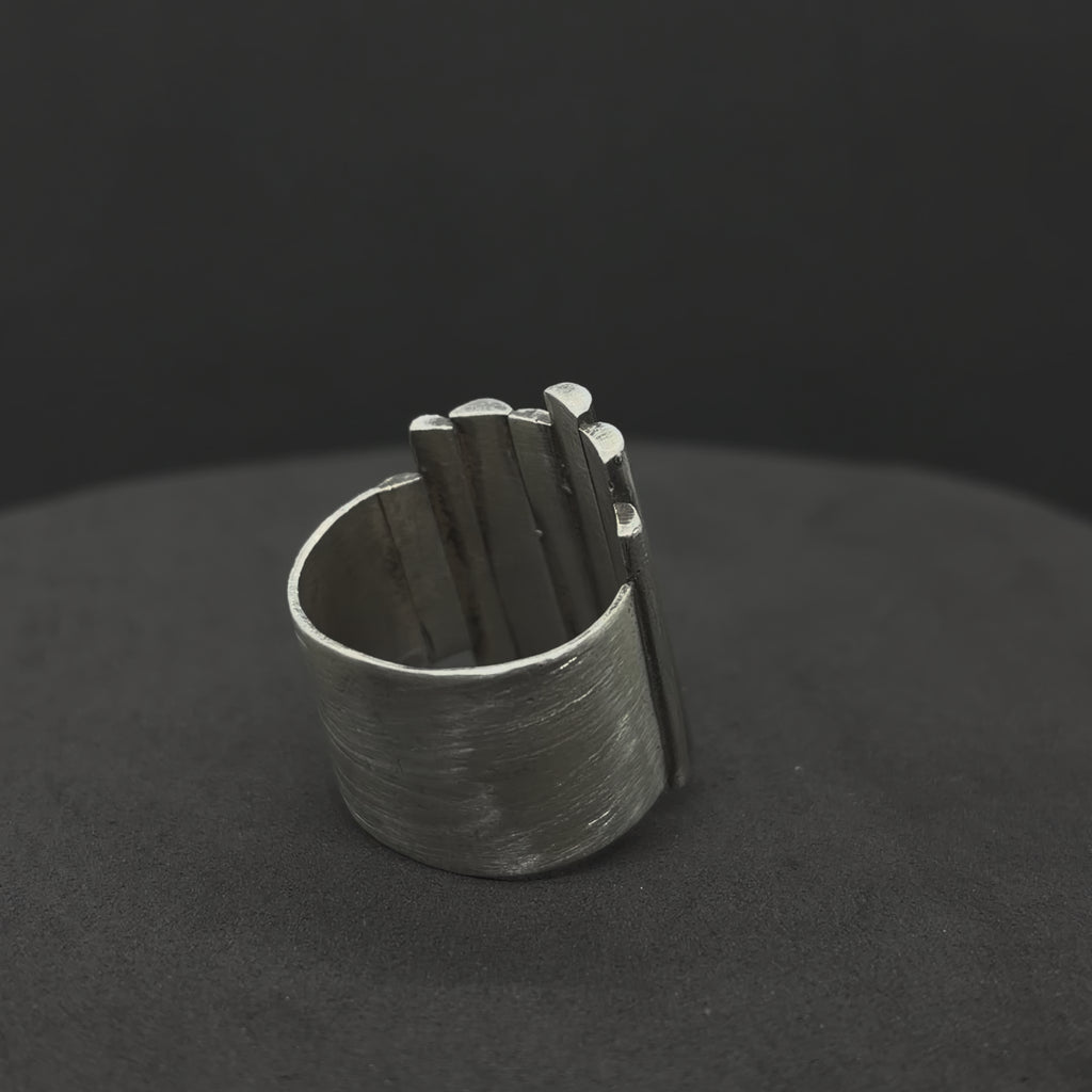 The Skyline Bar Ring