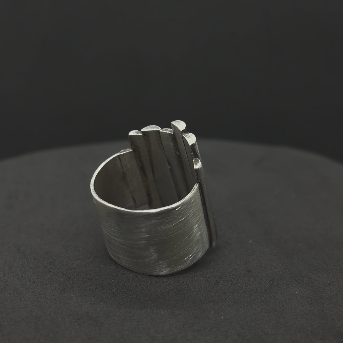 The Skyline Bar Ring