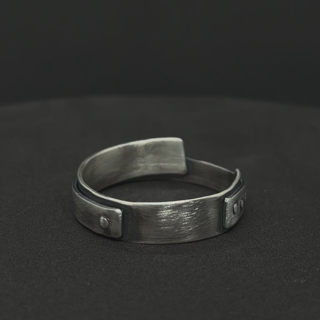 The Minimalist Belt Ring