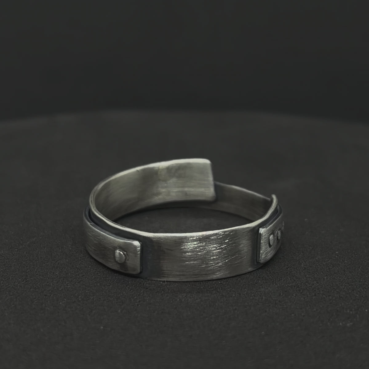 The Minimalist Belt Ring